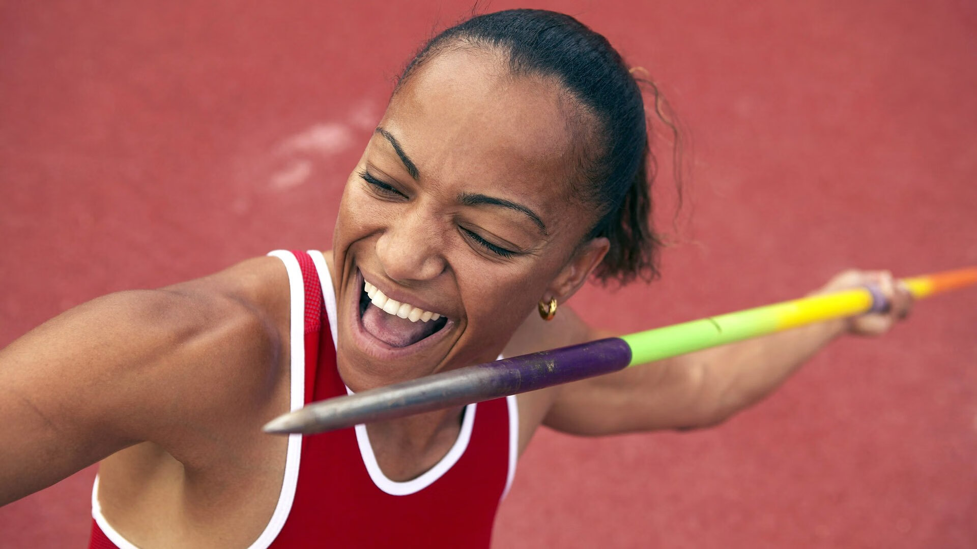 开云体育app-拉尼·帕利斯特全程保持领先节奏，正版尼拉帕利