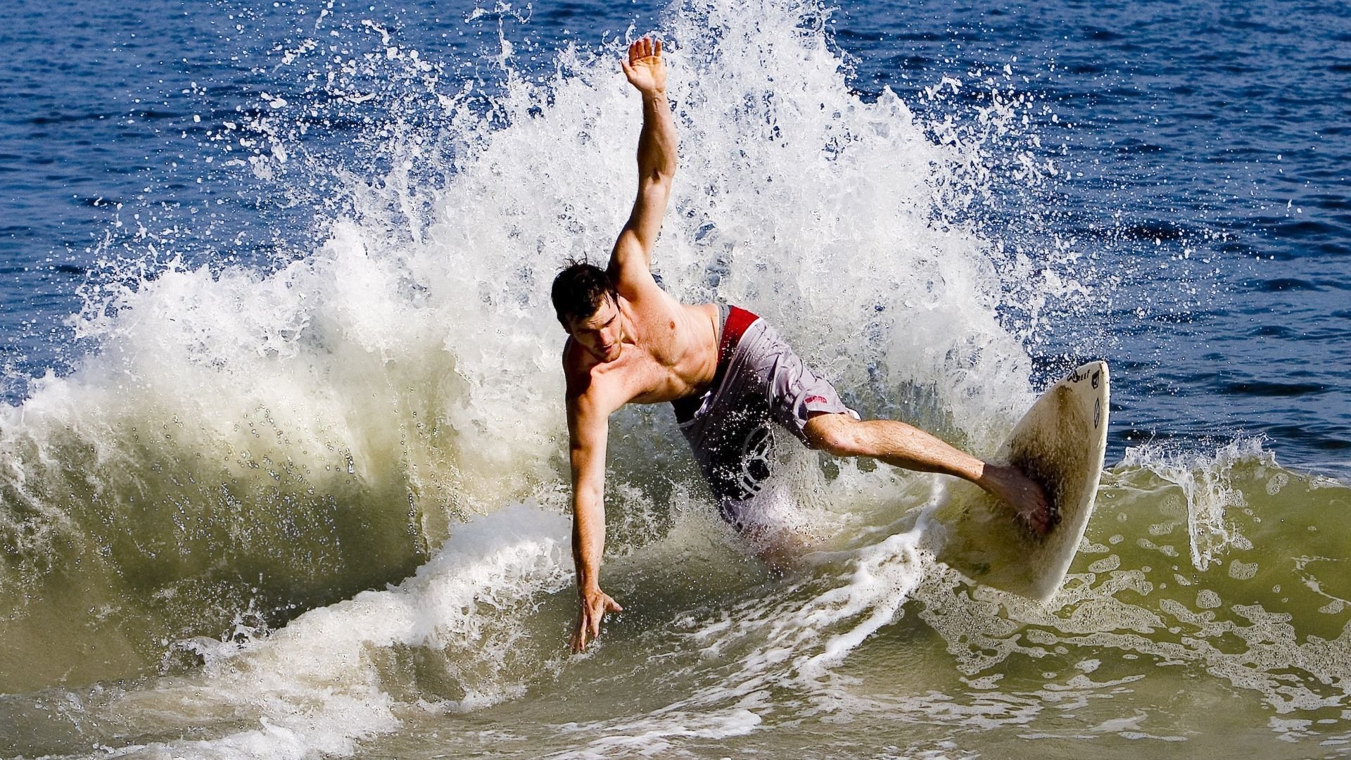 开云体育-瑞·弗兰：每次进攻中的“核心传球者”，总能在关键时刻找到队友